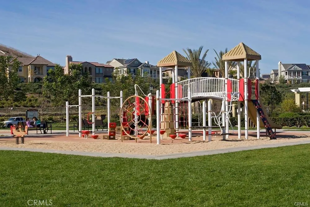 10 Cousteau Lane, Ladera Ranch, California 92694 home-pic-34